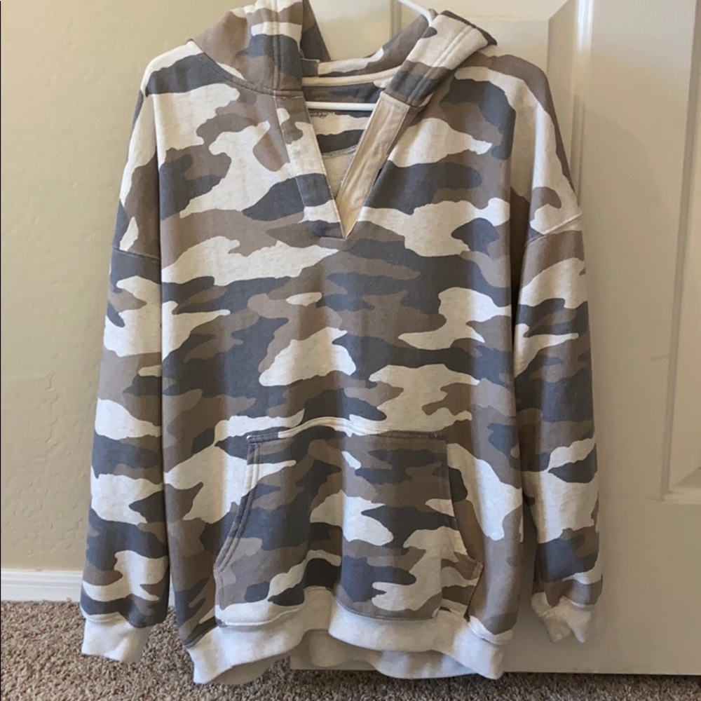 American Eagle HappyHenley hoodie size S